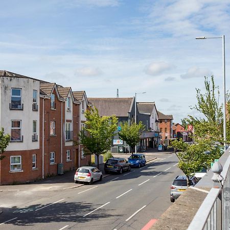Attic Style 2 Bed Duplex Apartment With Rooftop Patio Belfast Eksteriør bilde