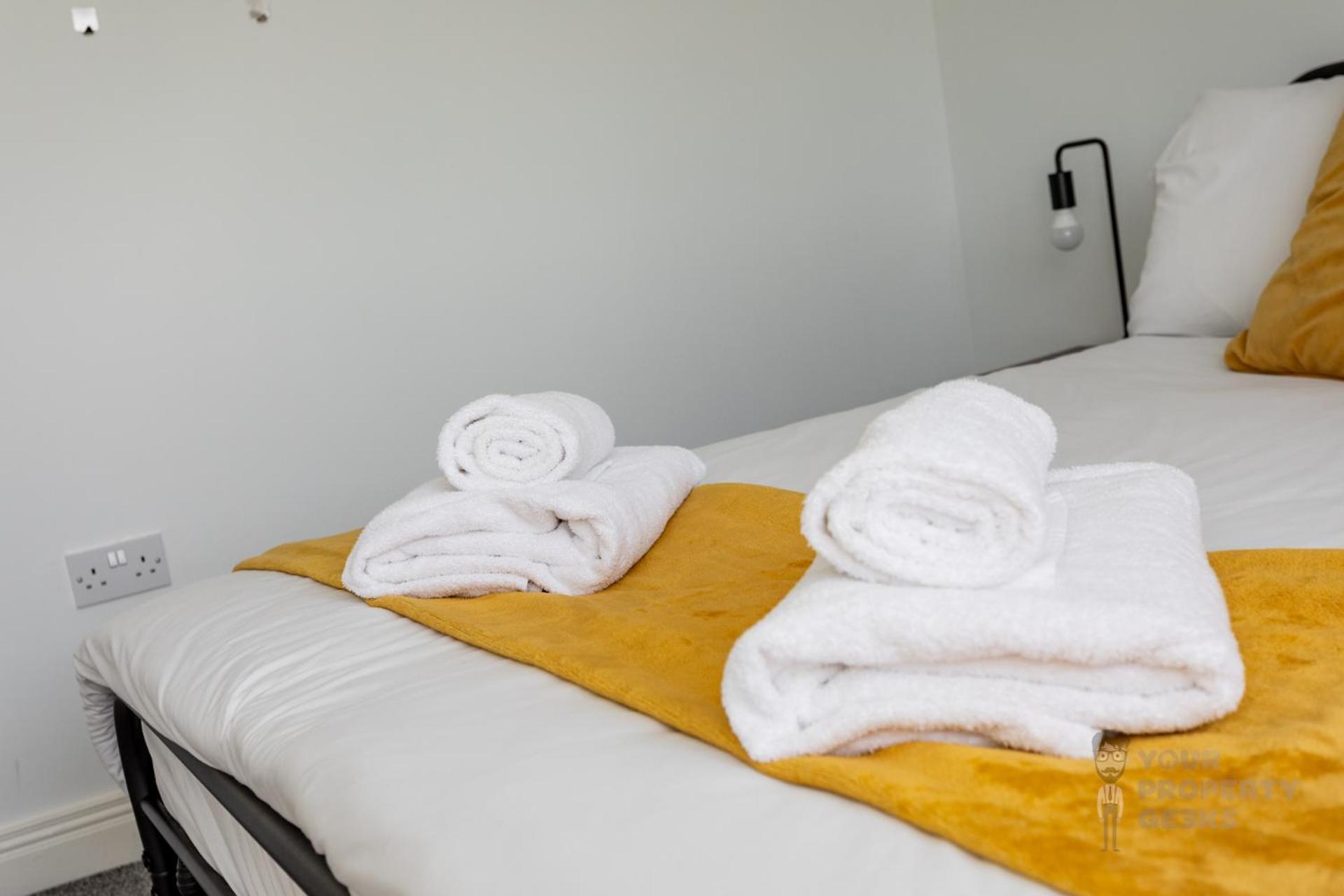 Attic Style 2 Bed Duplex Apartment With Rooftop Patio Belfast Eksteriør bilde