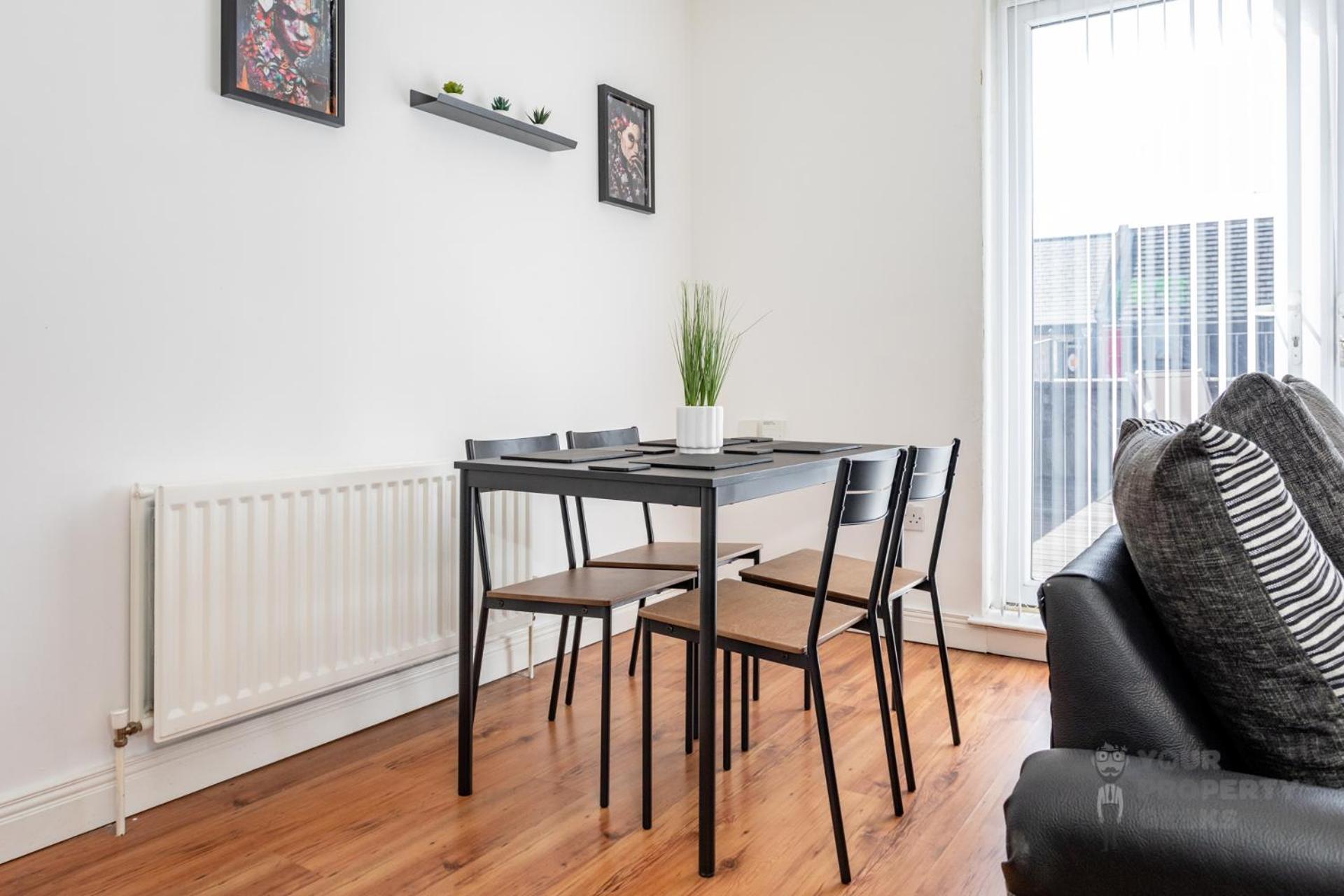 Attic Style 2 Bed Duplex Apartment With Rooftop Patio Belfast Eksteriør bilde