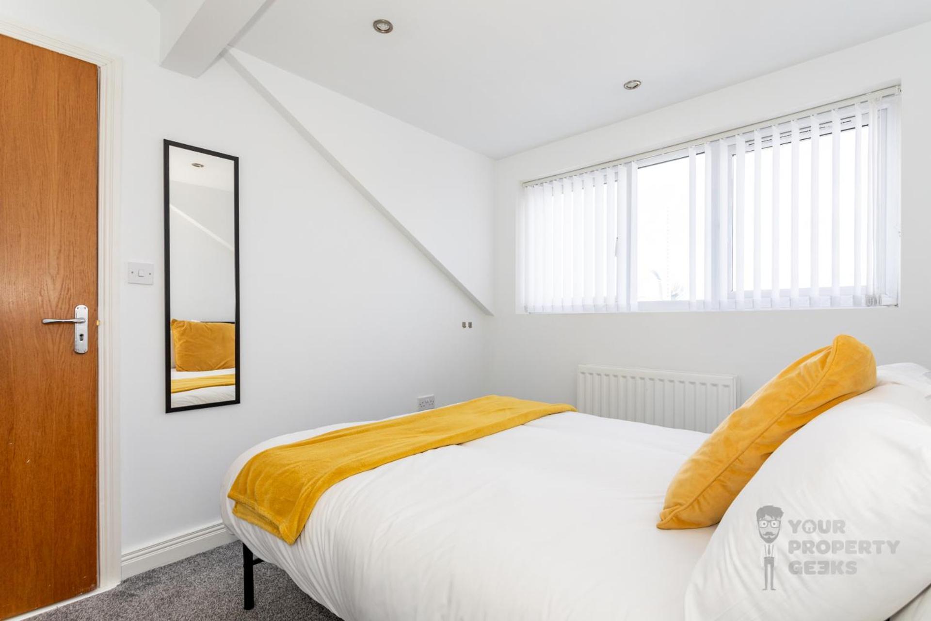 Attic Style 2 Bed Duplex Apartment With Rooftop Patio Belfast Eksteriør bilde