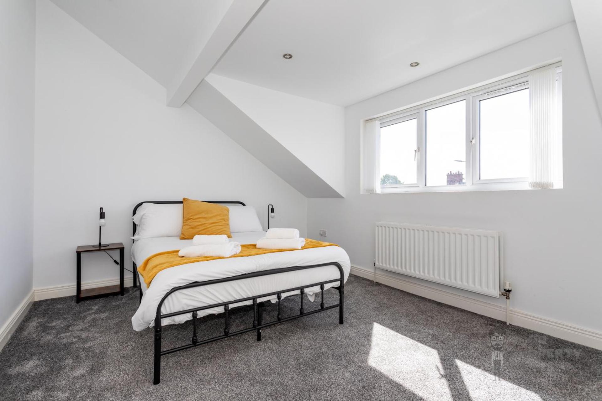 Attic Style 2 Bed Duplex Apartment With Rooftop Patio Belfast Eksteriør bilde