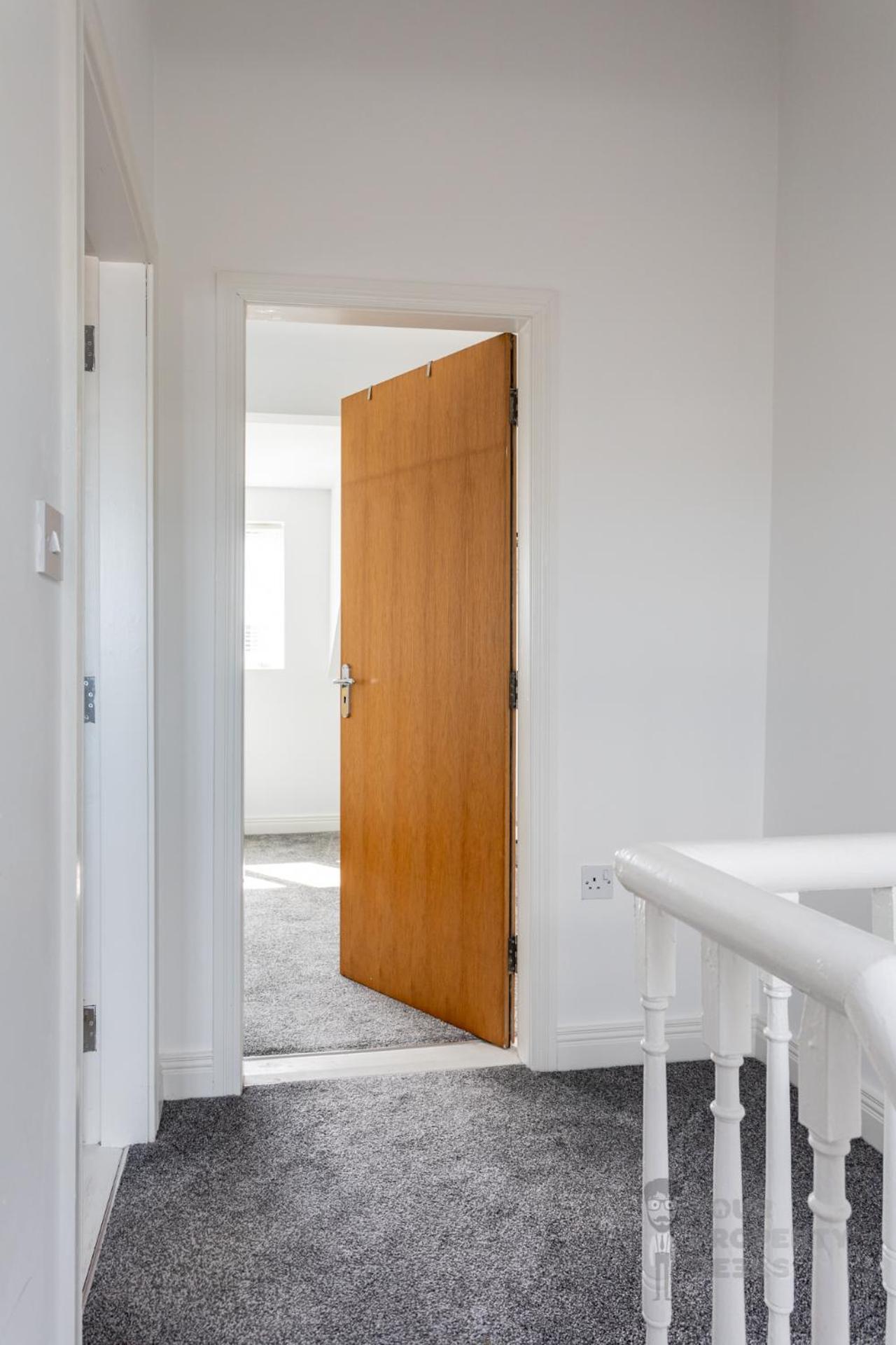 Attic Style 2 Bed Duplex Apartment With Rooftop Patio Belfast Eksteriør bilde